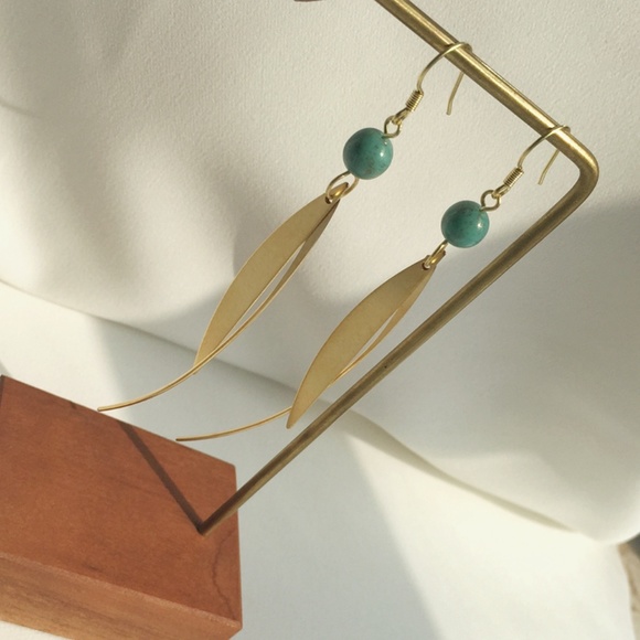 Original Design Minimalist Spear Brass Earrings - Picture 3 of 4